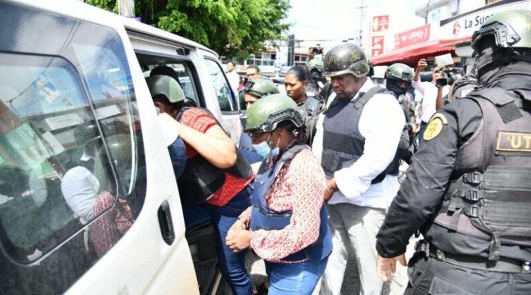 6525a0cc46eaa-800x445