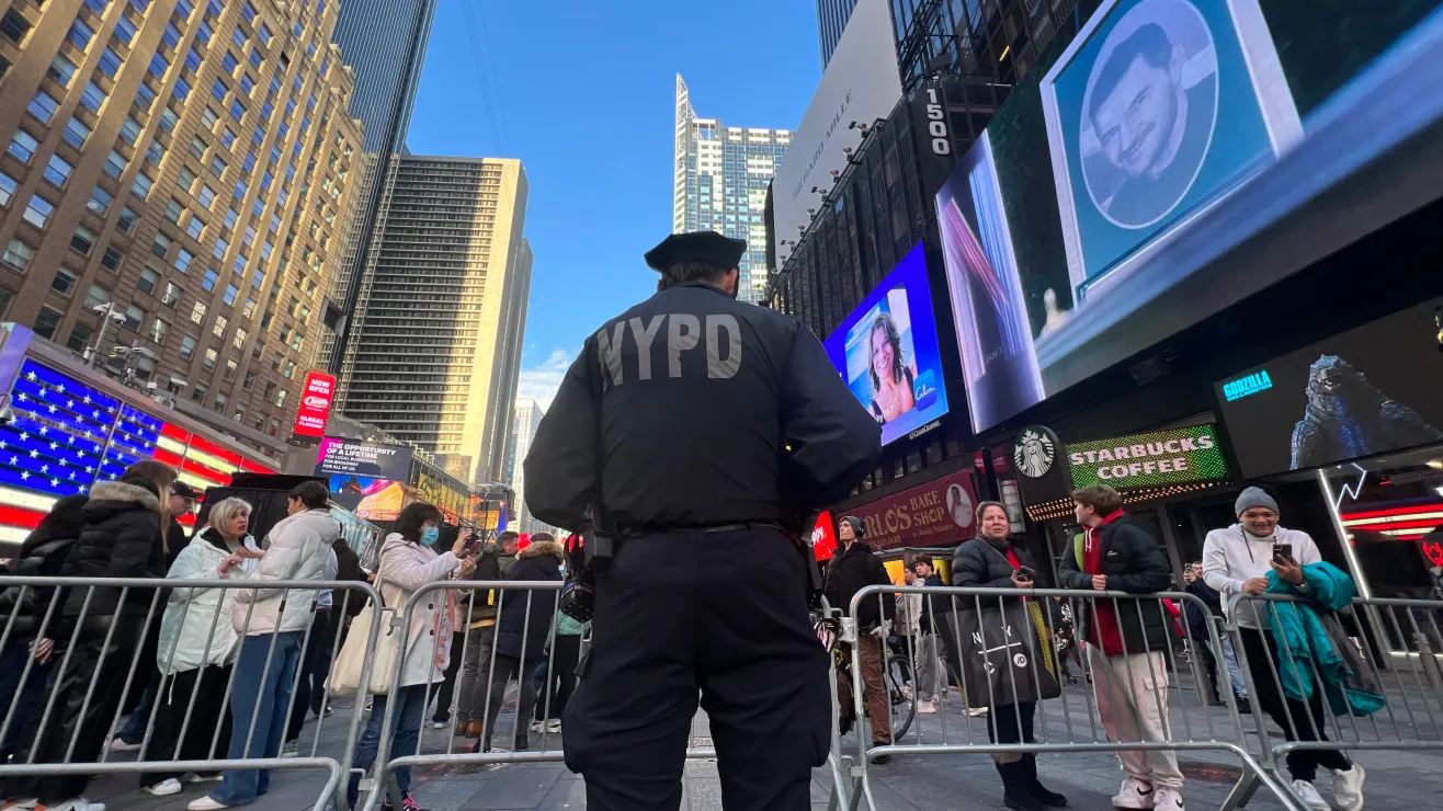 E851A135-5679-443A-9512-CEC1CB31BF3C