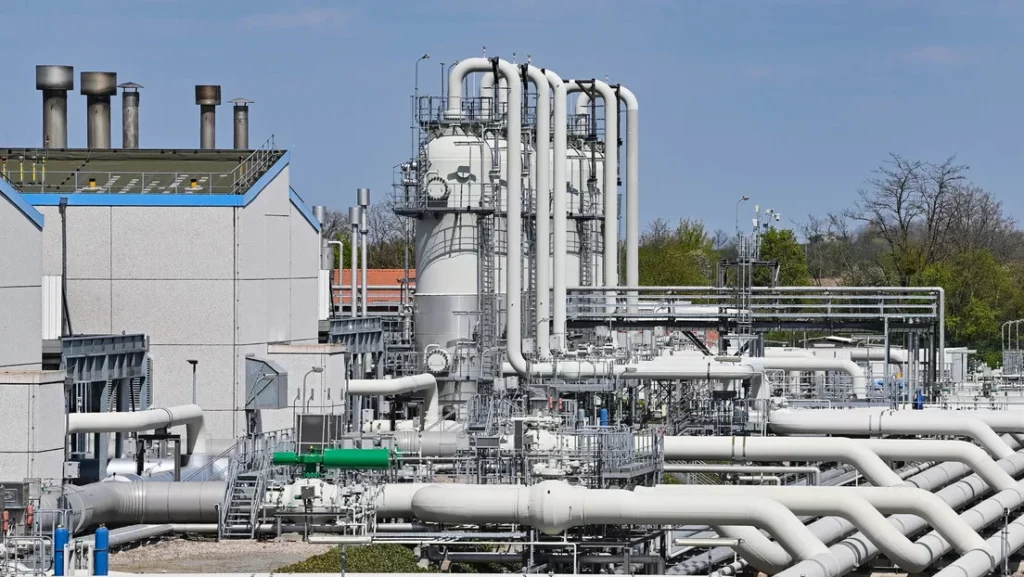 La-UE-quiere-limitar-las-operaciones-de-los-proveedores-de-gas-de-Rusia-jpg