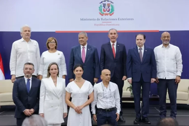 C24F5737-C297-4560-882D-C7C1A828-850x567