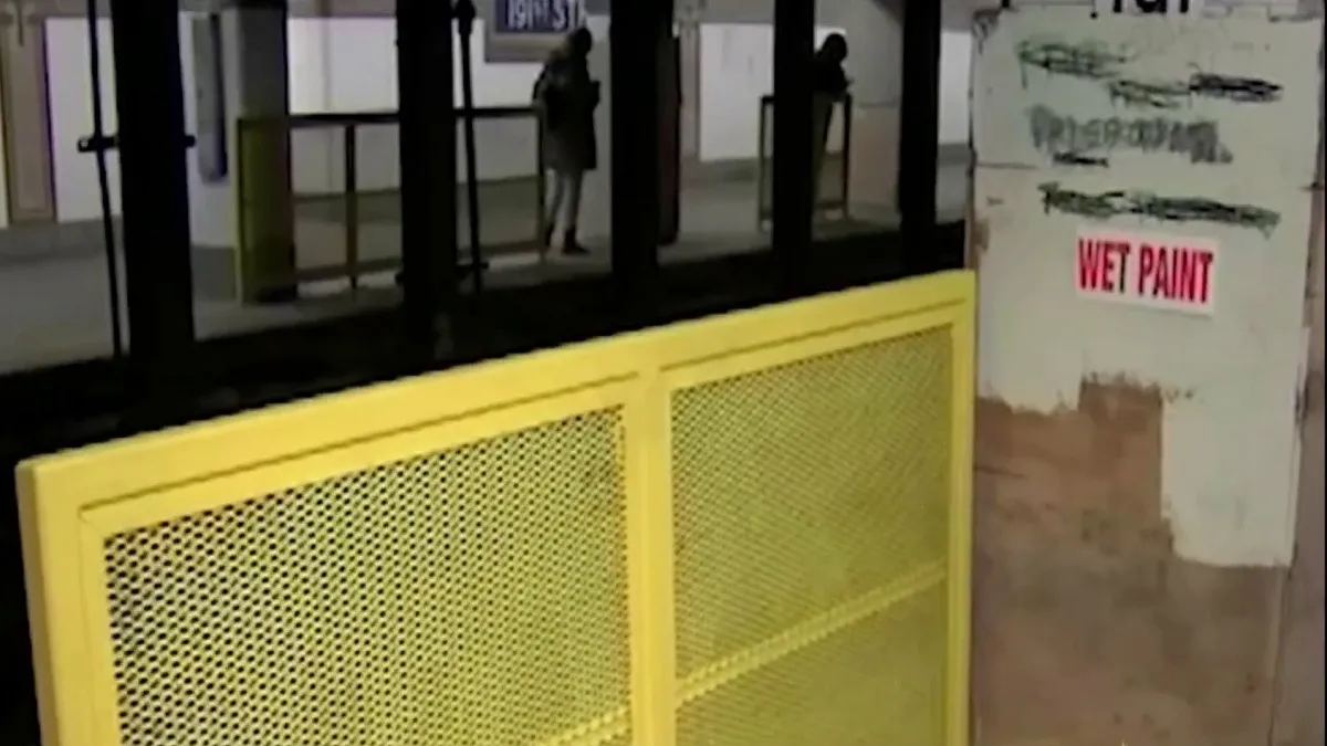 Colocan-barreras-protectoras-en-estaciones-del-metro-de-NYC