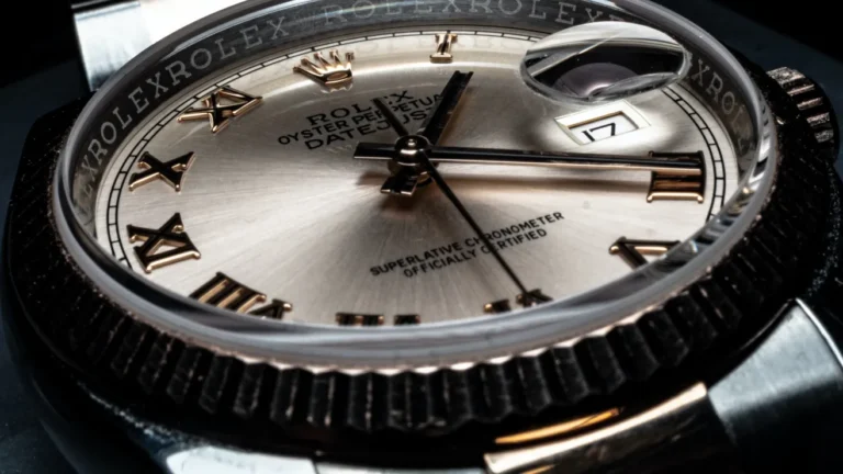Rolex-pexels-lehel-mozgai