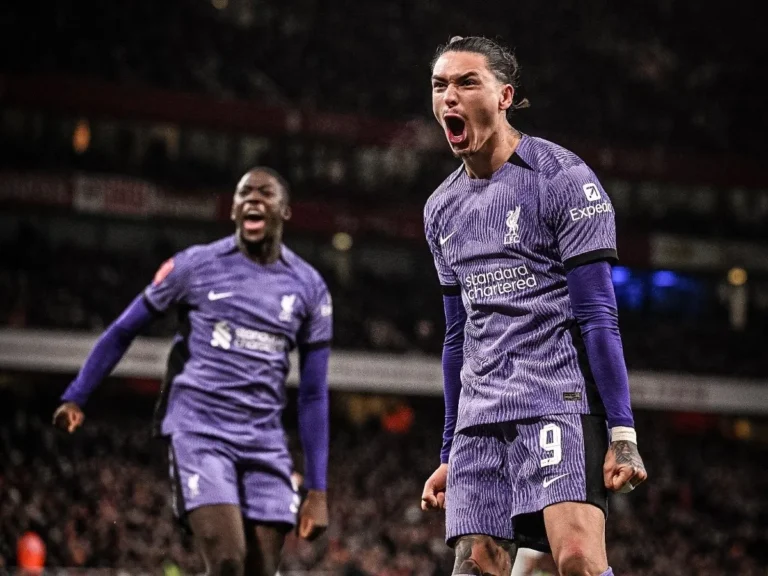 darwin.jpeg_1902800913