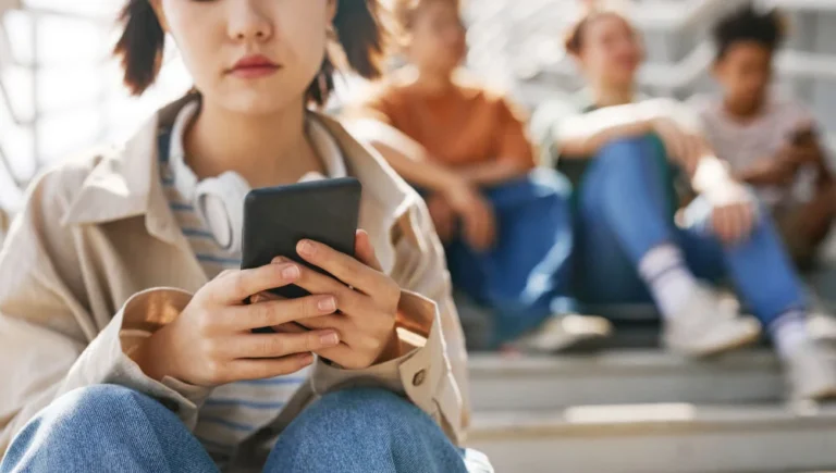 gigantes-tecnologicas-salud-mental-podran-demandas-quebrantar-monopolio-digital-redes-sociales_58