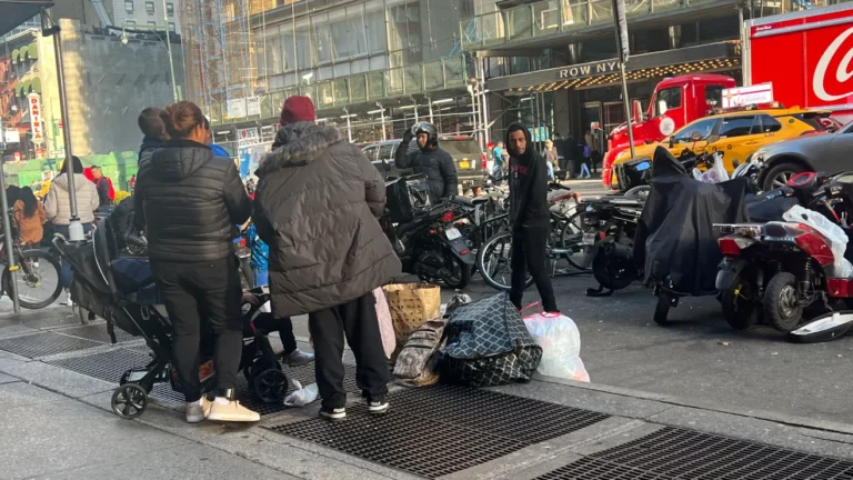 D76E6FBA-AB5C-4B2A-835D-EDAD534BB12B