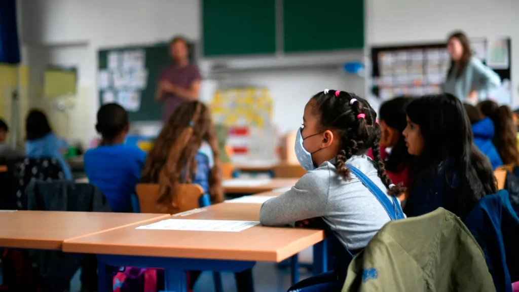 EDUCACION-MIGRANTES