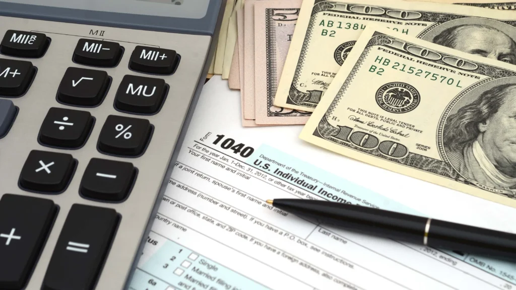 impuestos-taxes-declaracion-shutterstock_526824373-copy