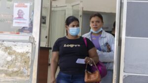 enfermedades-respiratorias-siguen-copando-las-emergencias-de-la-capita-focus-0-0-896-504