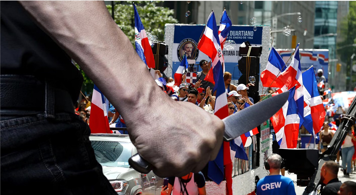 Acusan un hombre por apuñalamiento a un adulto mayor en desfile