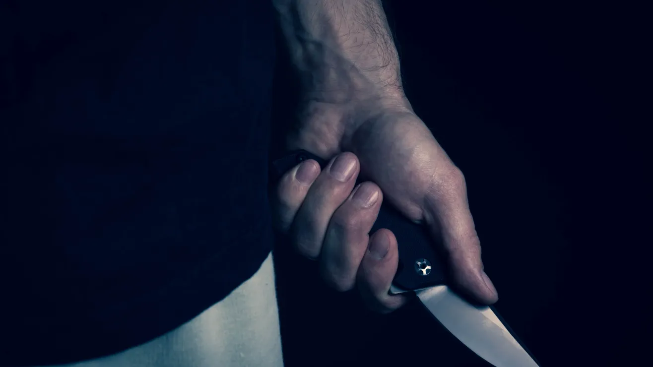 ataque-cuchullo-shutterstock_2283066313