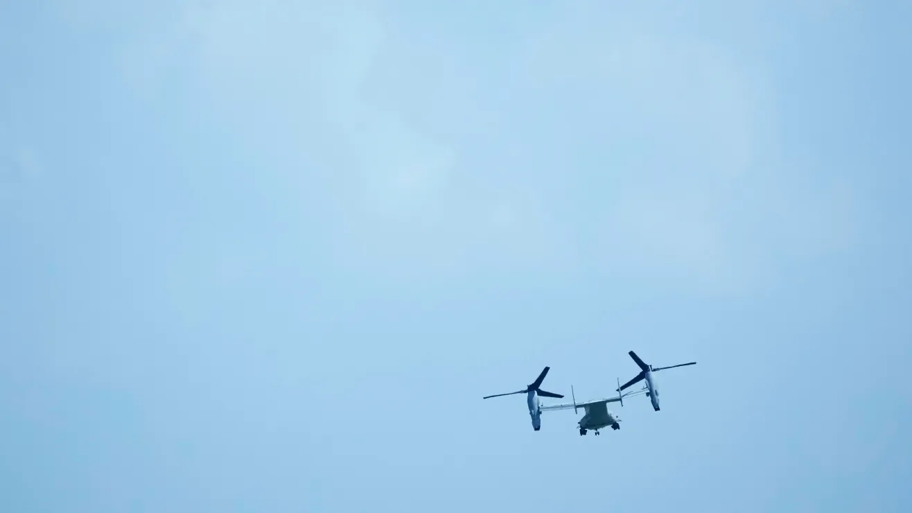 AP23268718828020.jpg