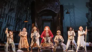 Hazel-Vogel-as-Annie-and-the-Orphans-in-the-2024-2025-National-Tour-of-ANNIE.-Photo-by-Matthew-Murphy-MurphyMade-c-2024.jpg