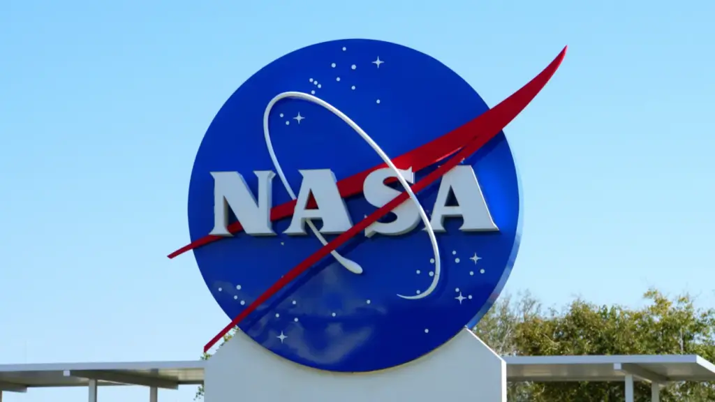 La-NASA-celebra-la-Navidad-con-deslumbrantes-imagenes-del-Christmas-Tree-Cluster-shutterstock_1323811211.jpg