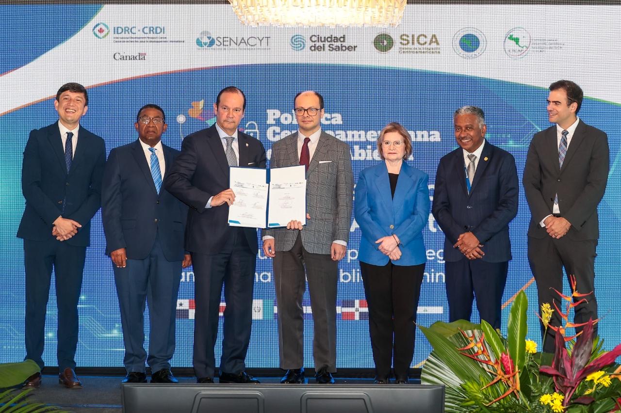 2beb1bd0-8510-4628-94fc-9f8aaaeaf0f3