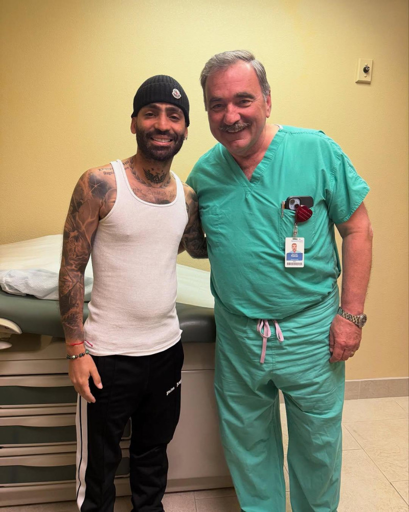 67fe8528581ff.r_d.523-460