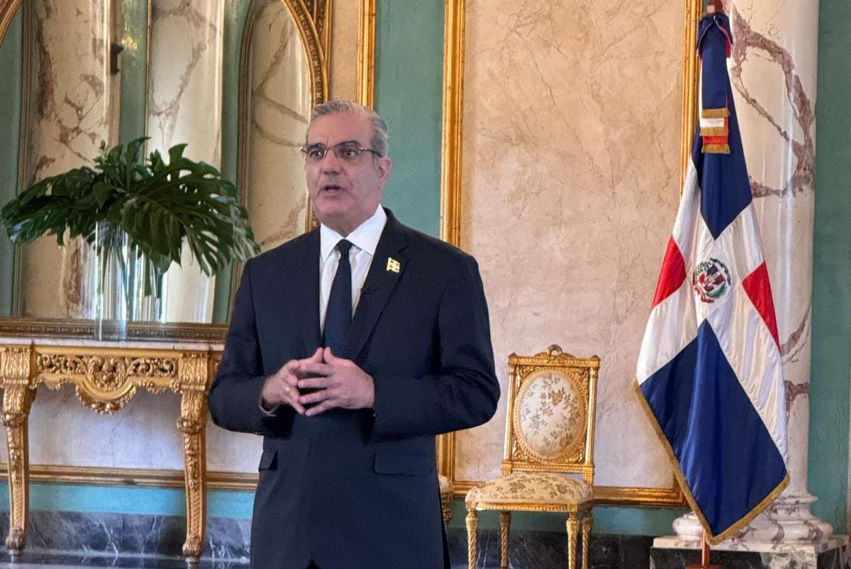 Abinader-anuncia-15-medidas-para-enfrentar-la-migracion-ilegal