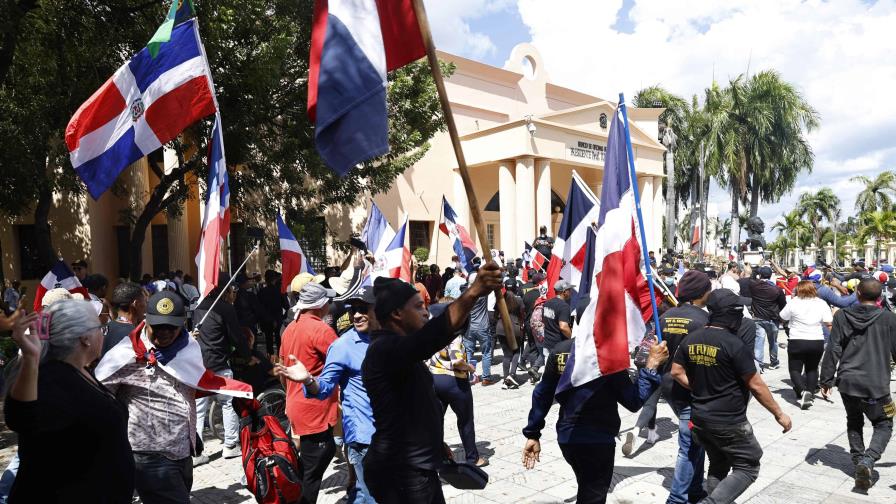 whatsapp-image-2025-04-24-at-32948-pm-50c9e92f-focus-0.38-0.29-896-504