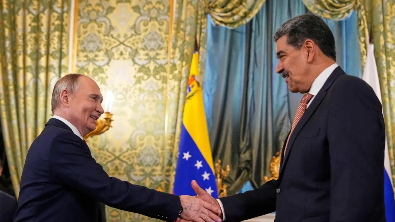 AP-Putin-y-Maduro-en-Moscu