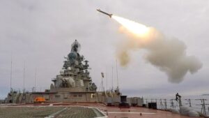 Rusia-ataca-con-misiles-hipersonicos-objetivos-del-complejo-militar-industrial-de-Ucrania-850x479