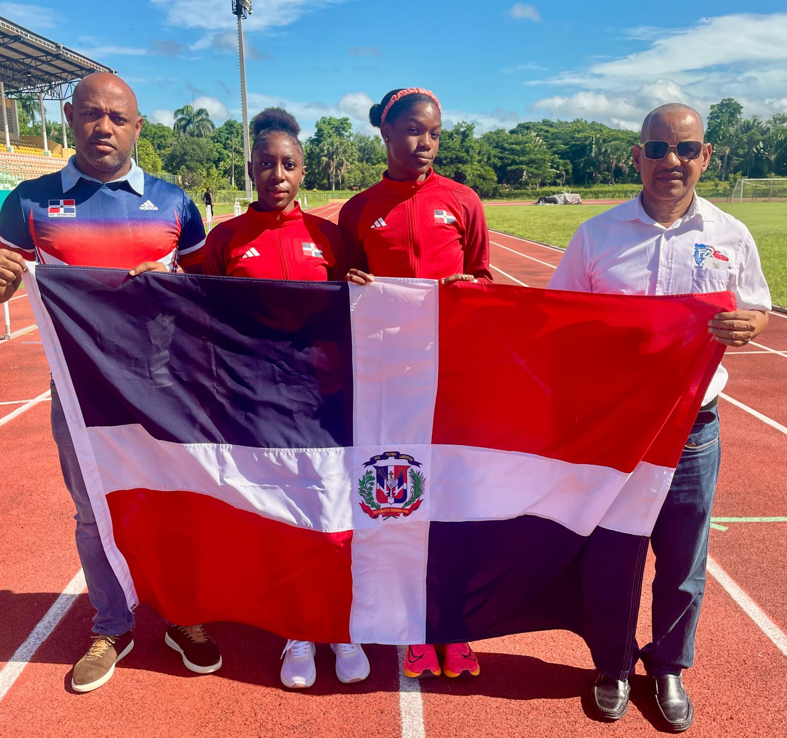 Delegacion-a-Paraguay-AtletismoD-scaled