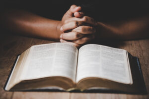 Christian life crisis prayer to god. Woman Pray for god blessing