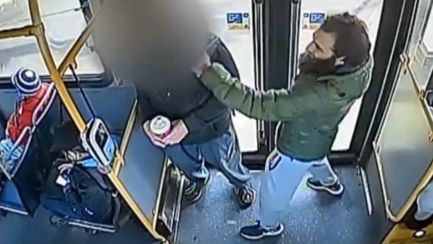 Ataque-brutal-en-Canada-degolla-a-un-pasajero-en-nombre-del-Estado-Islamico-850x479