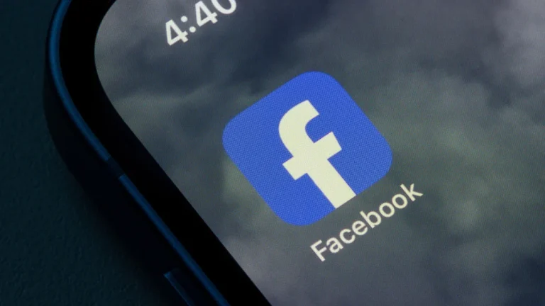 Facebook-recibio-miles-de-demandas-por-violaciones-a-los-acuerdos-de-privacidad-de-sus-usuarios-entre-2007y-2023