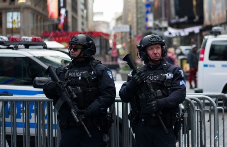 Policia-NYC-vigila-tuneles-y-puentes-ante-amenaza-terrorista