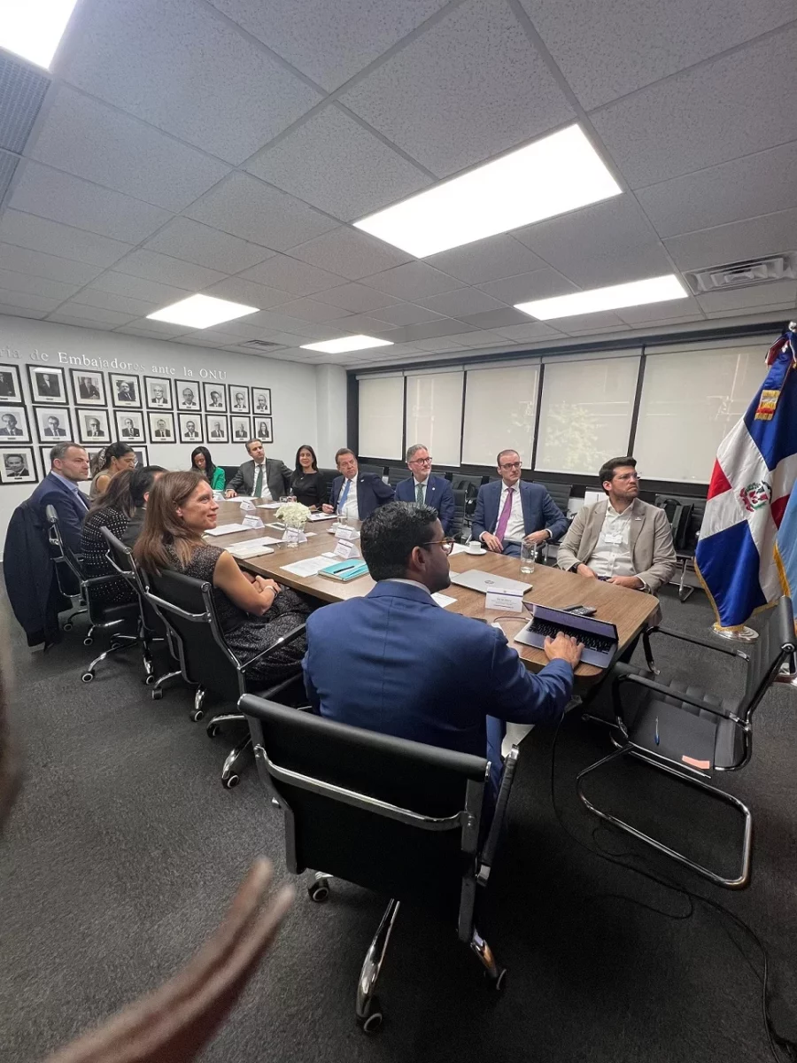 WhatsApp-Image-2025-09-25-at-12.35.00-PM-900x1200