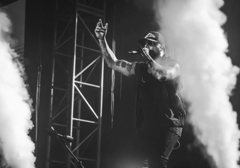 FOTO-PORTADA-NOTA-WISIN-770x540-1