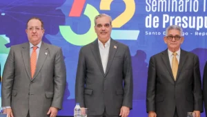 PRESIDENTE-ABINADER-03-scaled