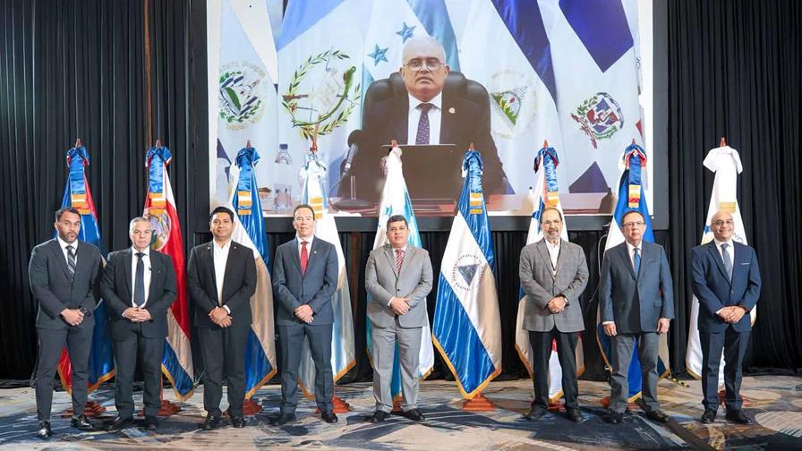 banco-central-economia-generaria-alrededor-de-us46000-millones-15d8d3a4-focus-0-0-896-504