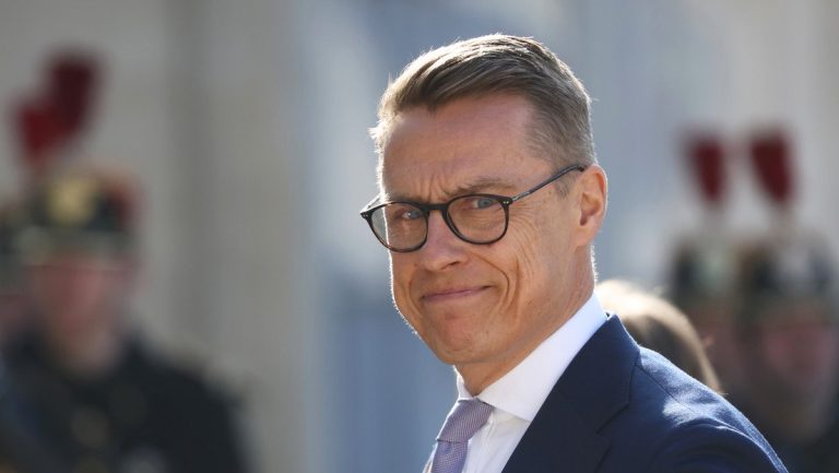 Pais-de-la-OTAN-plantea-una-posible-condicion-para-ayudar-a-Trump-con-Iran