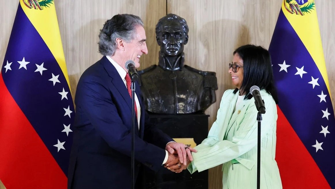 cAMwazOst_1300x655__1