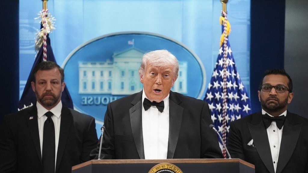 DONALD-HABLA