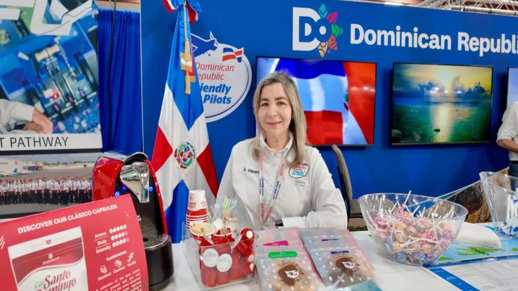 Departamento-Aeroportuario-destaca-potencial-del-pais-en-feria-SUN-‘n-FUN-2026