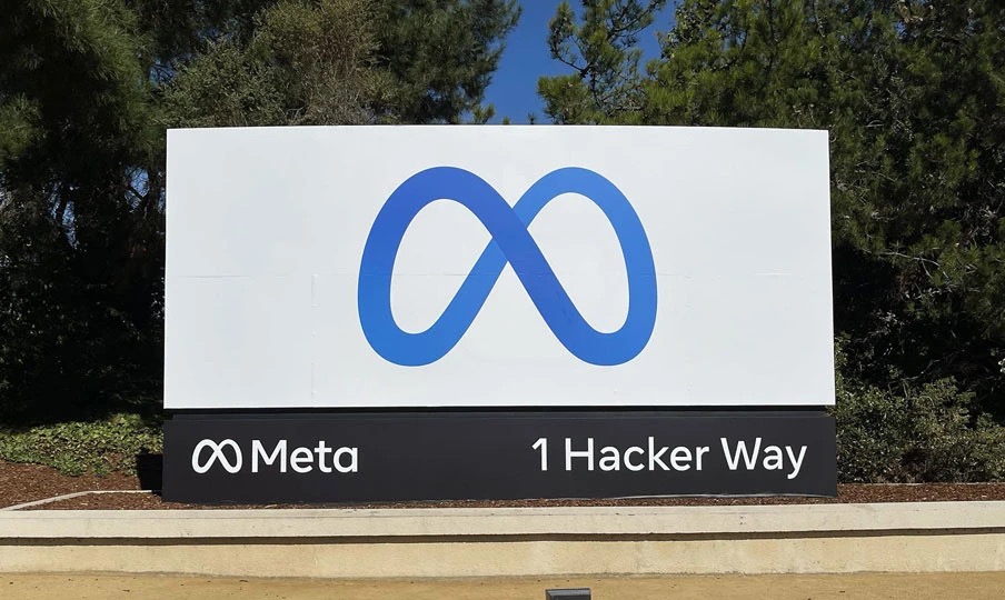 Meta-despedira-al-10-de-su-plantilla-el-20-de-mayo-unos-8