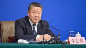 Condenan-a-muerte-a-un-exfuncionario-chino-por-astronomica-suma-de-sobornos
