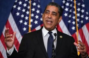 Adriano-Espaillat-