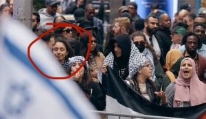 Candidata-al-congreso-Avila-Chevalier-participo-en-manifestacion-que-celebraba-las-atrocidades-de-Hamas