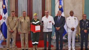 gobierno-de-venezuela-reconoce-a-rd-por-ayuda-tras-terremotos-429b07bd-focus-min0.01-0.27-896-504