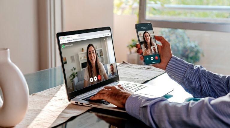 Making_video_calls_on_WhatsApp_202608081536