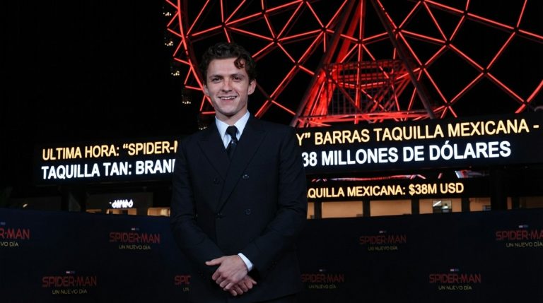 Spider-Man_sweeps_Mexican_box_of…_202608041702
