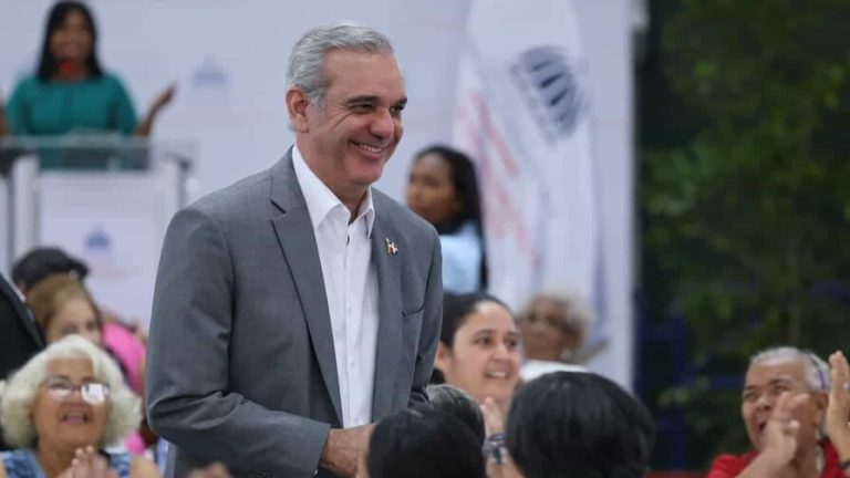 gobierno-inicia-entrega-del-bono-madre-2026-ec2988ba-focus-0-0-896-504