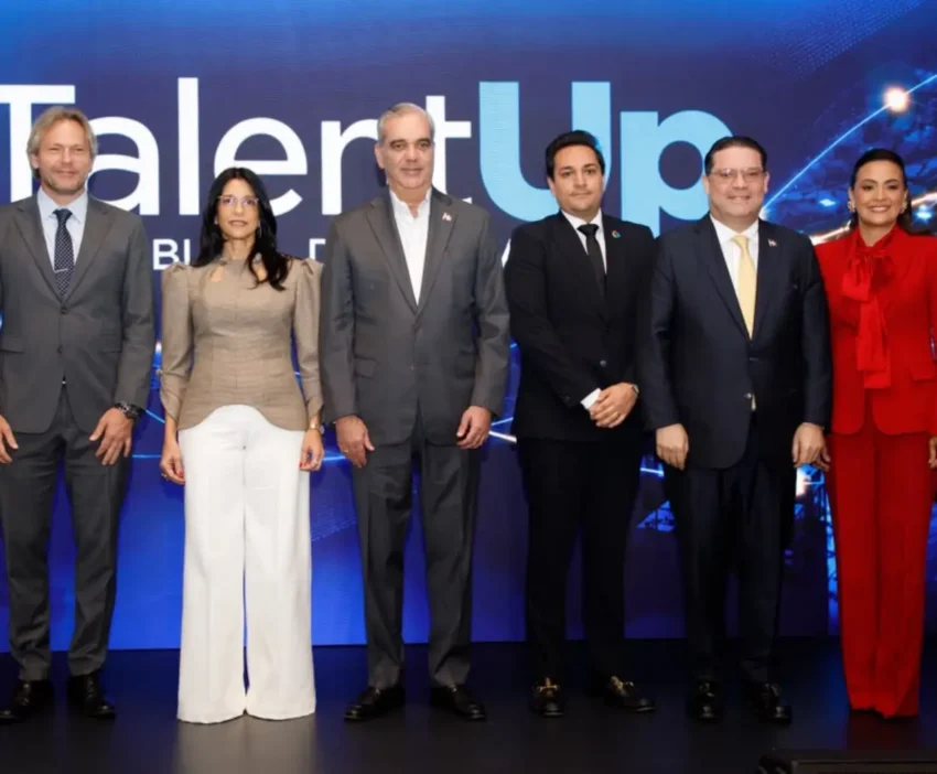 Gobierno lanza programa Talent Up con 15,000 becas gratuitas en habilidades digitales