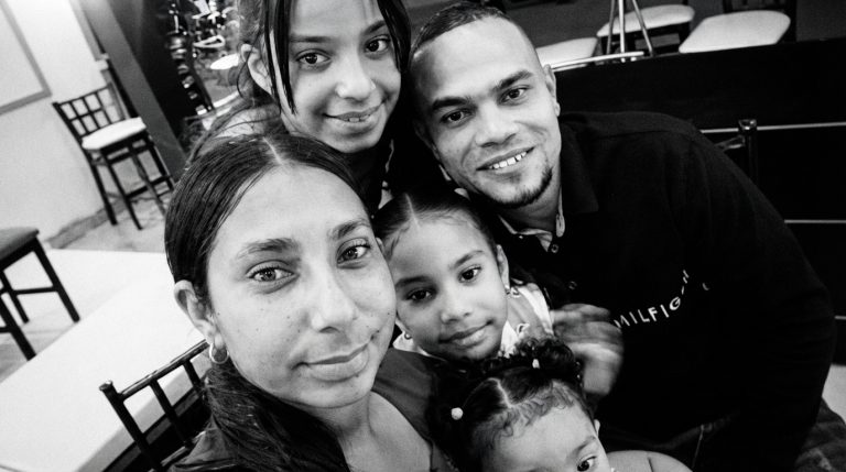 Black_and_white_photo._20260922121301