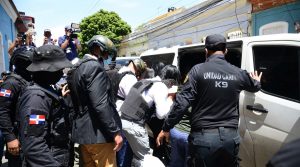 Caso Senasa 2.0-A: Incautan 12 vehículos, armas, relojes de lujo y más de RD$400 mil en operativos del Ministerio Público