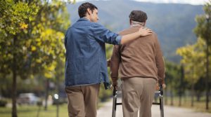 Desarrollan un «reloj del habla» para estimar la edad biológica y detectar problemas cognitivos