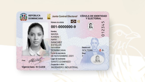 Un megáfono, un autobús gratis y una fecha límite: la ecuación de la JCE para cerrar la renovación de cédulas antes de abril de 2027