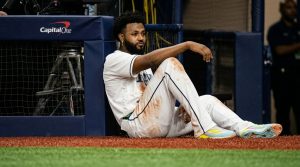Caminero se lesiona un pie, pero dice que jugará el quinto juego de la Serie Mundial